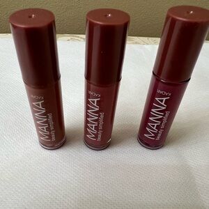 Manna Kadar Lip Gloss Trio NWT